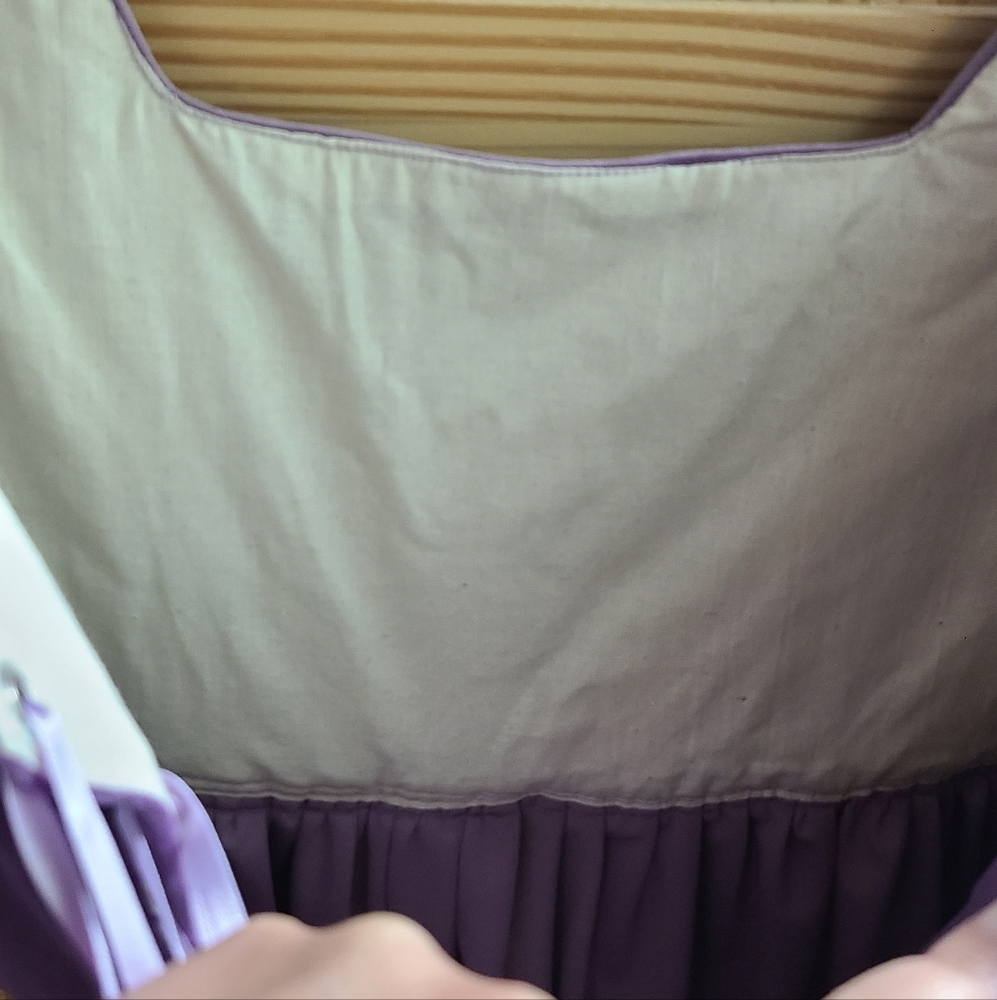 Purple Italian Renaissance Dress - Picture 10 of 14